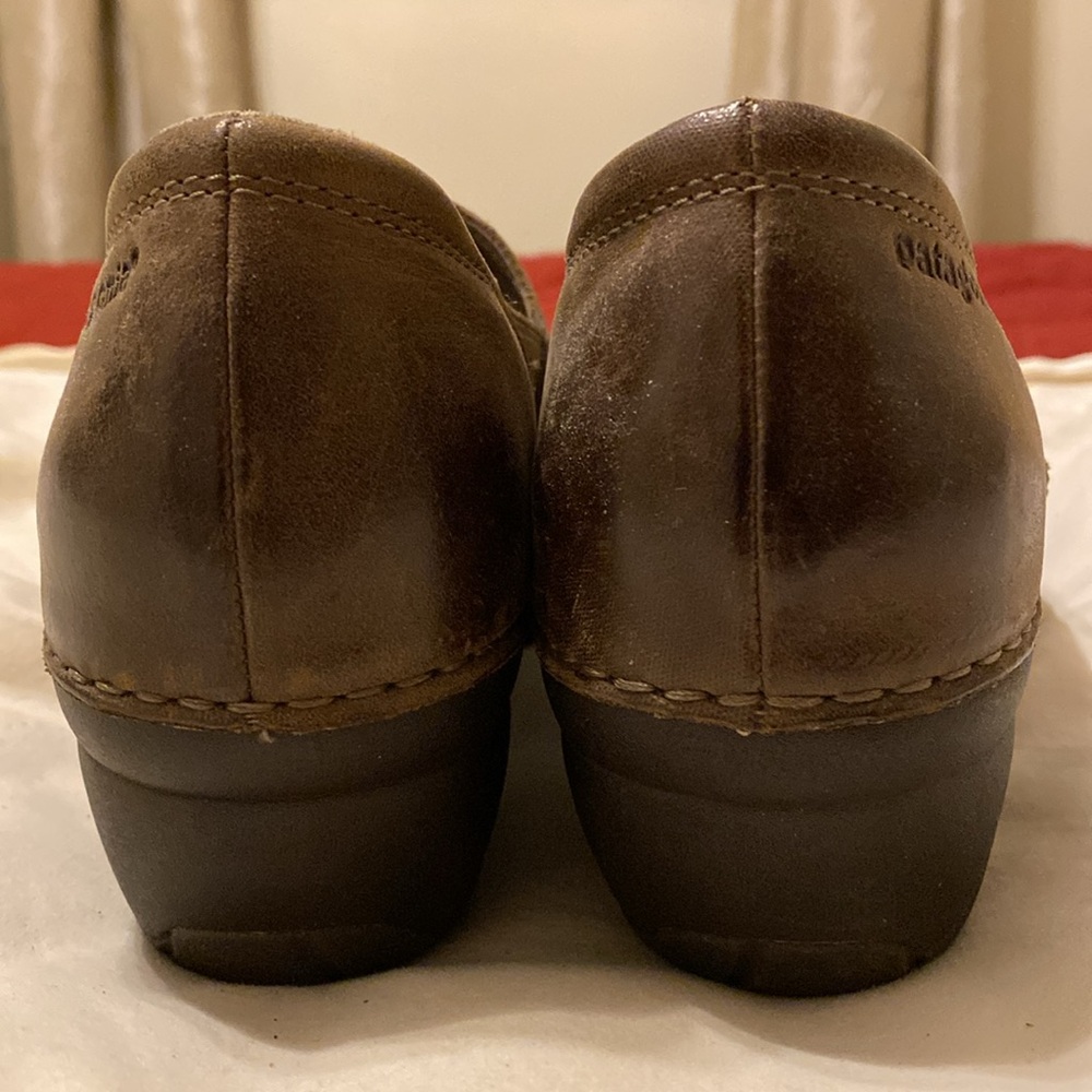 Shoes - Picture 3 of 6